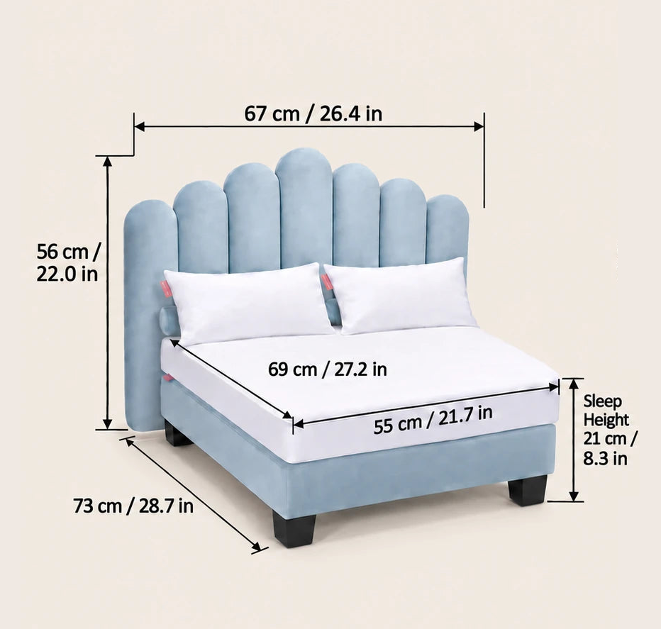 Luxor Small dimensions: 67 cm (26.4 in) wide, 73 cm (28.7 in) deep, 56 cm (22.0 in) high. Mattress 69 cm (27.2 in) by 55 cm (21.7 in). Sleeping height 21 cm (8.3 in) off the floor.