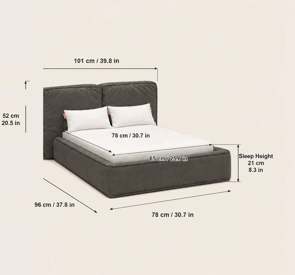 Soho Large dimensions: 101 cm (39.8 in) wide, 96 cm (37.8 in) deep, 52 cm (20.5 in) high, 78 cm (30.7 in) across the base. Mattress 78 cm (30.7 in) by 65 cm (25.6 in). Sleeping height 21 cm (8.3 in) off the floor.