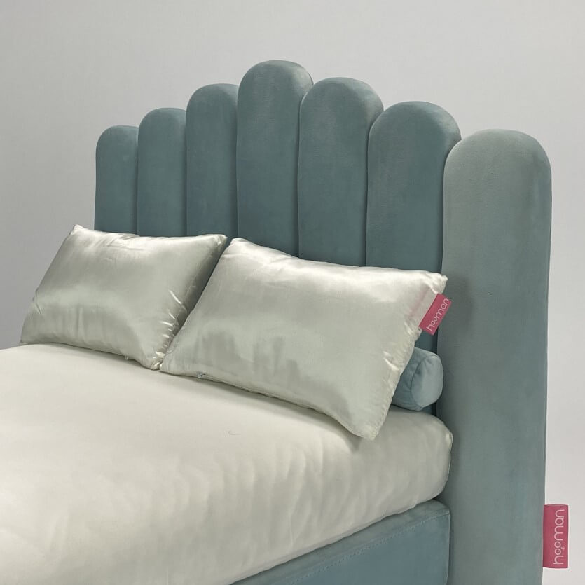 Silk Dog Bed Set